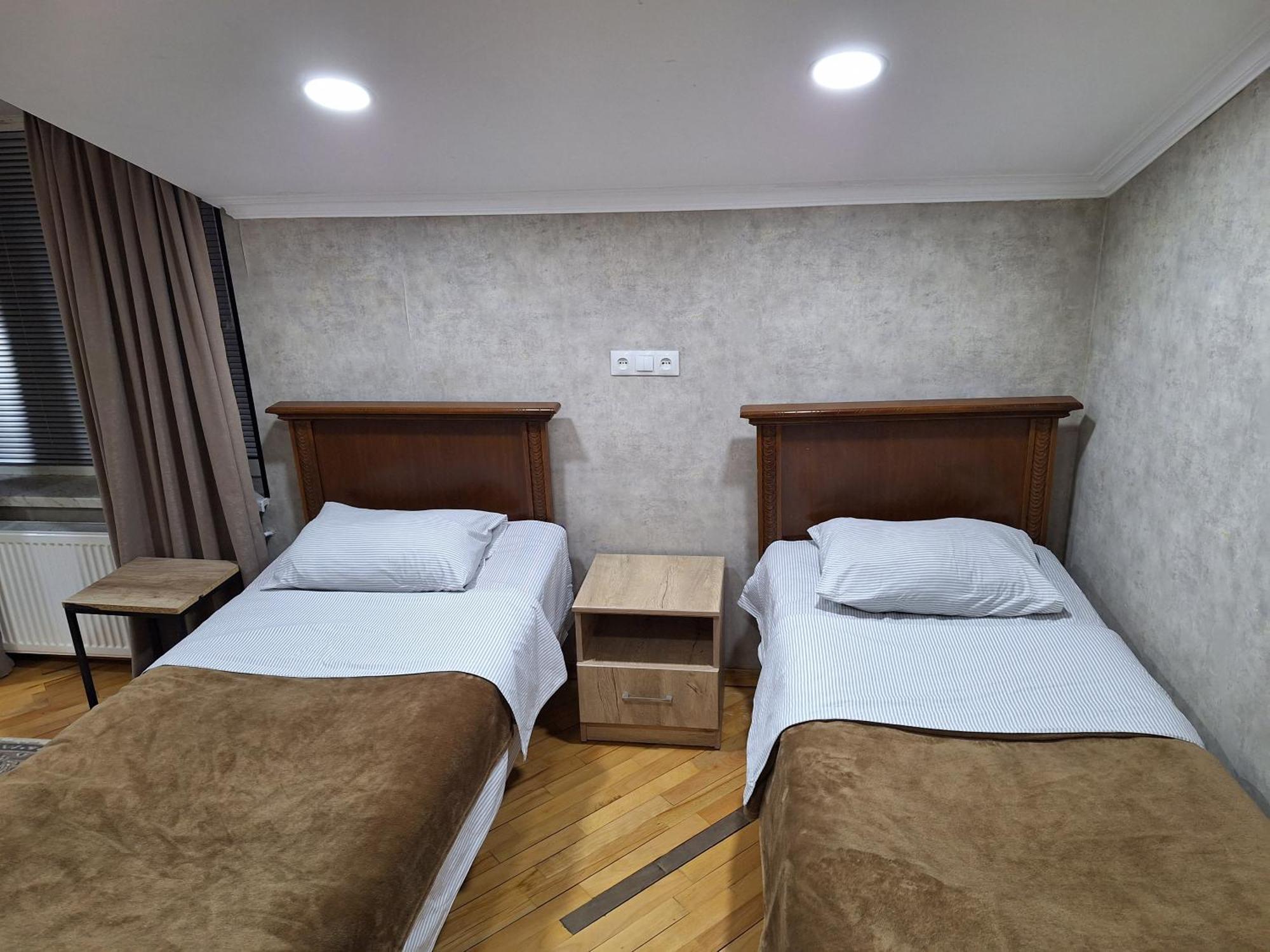 Guest House 15A Kutaisi Eksteriør bilde