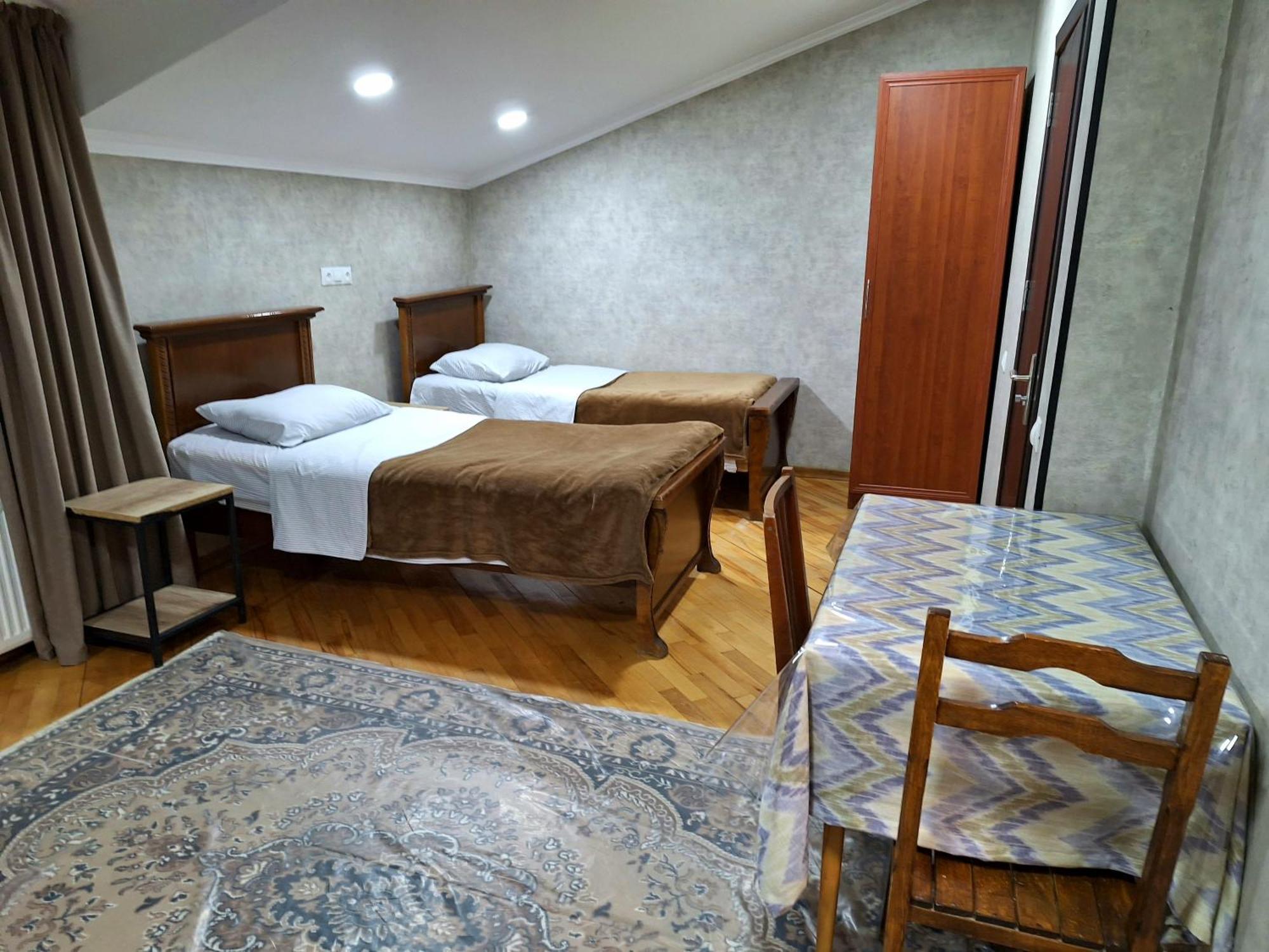 Guest House 15A Kutaisi Eksteriør bilde